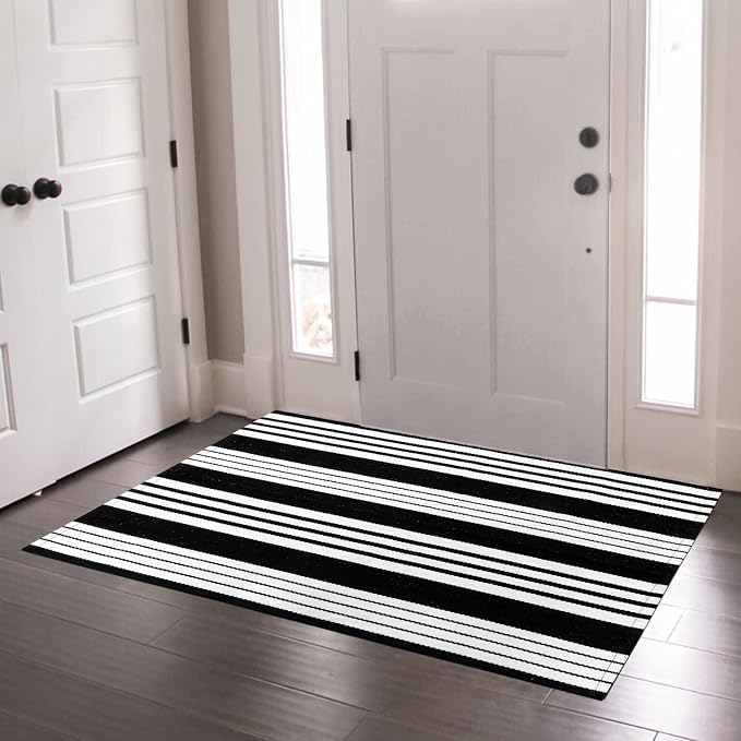 OJIA Black and White Outdoor Rug 3x5, Front Door Mat Patio Rugs Porch Decor | Cotton Woven Striped Rug Machine Washable Entryway Rug Indoor Outside Area Rug Front Door Mat for Farmhouse/Home Entrance