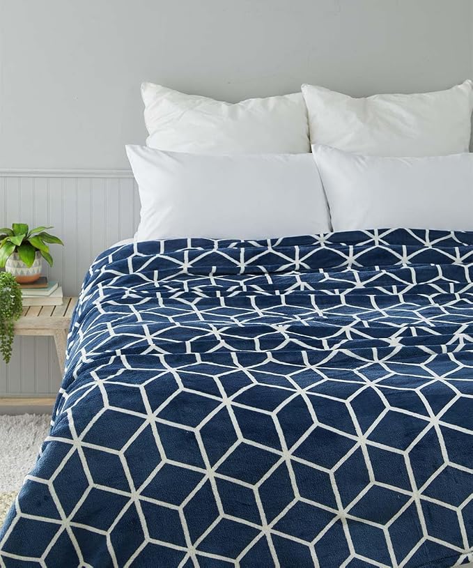 Elegant Comfort Luxury Velvety-Soft Coral Flannel Blanket Micro-Velour Ultra-Softness Fuzzy Plush, Twin/Twin XL, Navy Blue
