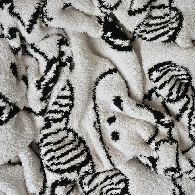 Franco Collectibles Peanuts Snoopy Bedding Soft Cozy Chic Dreams Feather Knit Intarsia Throw Blanket, 50 in x 60 in, (Officially Licensed Product)
