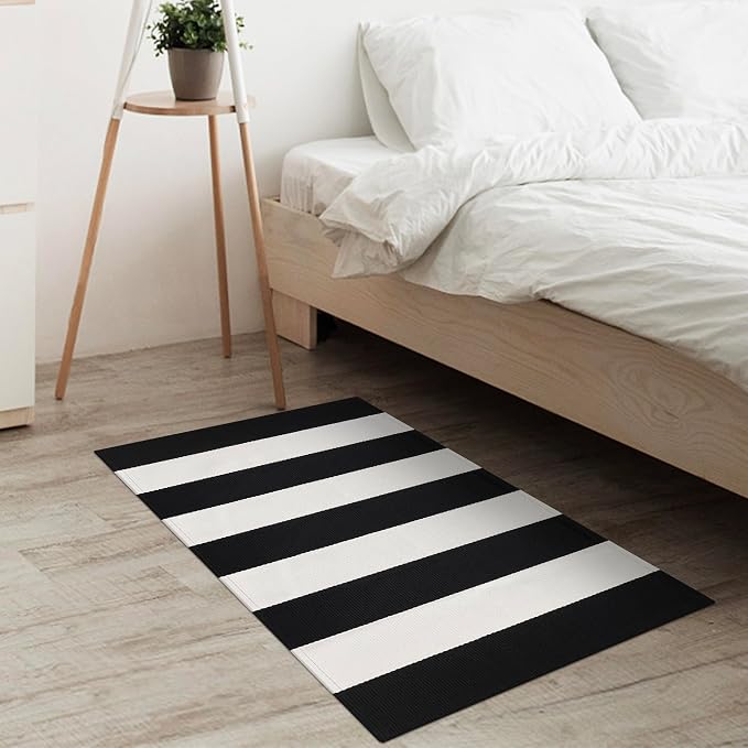 Black and White Striped Outdoor Rug 2x3 Cotton Woven Rug Small Front Porch Rug Door Mats Reversible Foldable Washable Indoor Outdoor Carpet Area Rugs for Entryway Farmhouse Decor Doormats