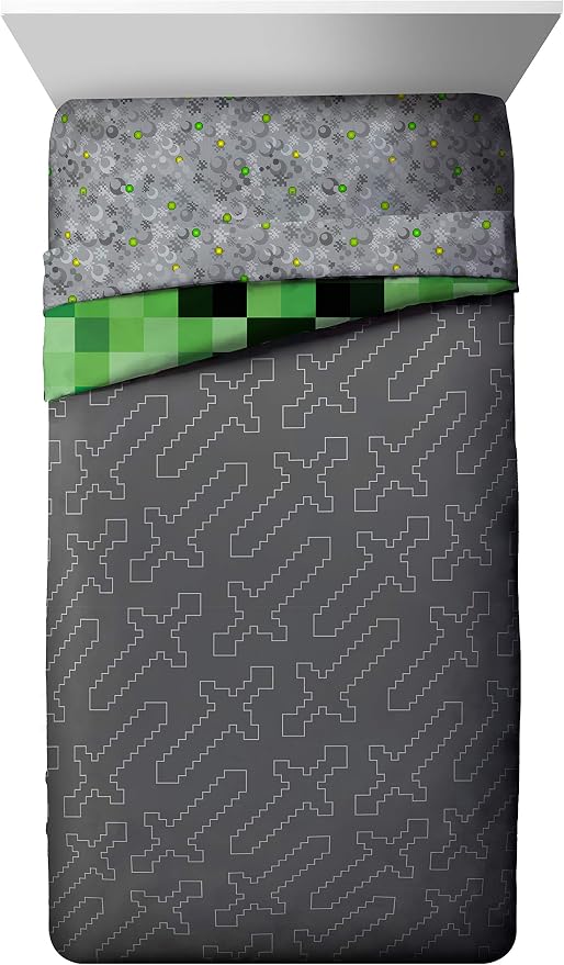 Minecraft Creeper Full Comforter Set 5 Piece Kids Bedding for Boys, Green | Bed in a Bag, Comforter Sheets Pillowcases, Official Product, Soft Microfiber, Machine Washable, Easy Care, Boys Gift