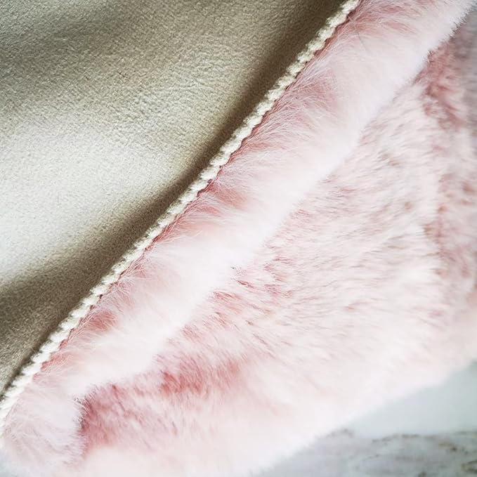 Ghouse Ultra Soft Faux Rabbit Fur Rug 3x5, Machine Washable Area Rugs for Bedroom Fluffy Rugs for Living Room, No-Shedding Carpet Sheepskin Rug Pink