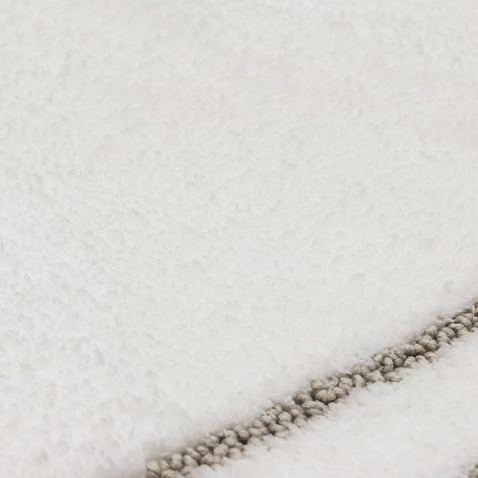 Mohawk Home Corona Casual Geometric White 2' X 3' 4" Machine Washable Bath Mat Perfect for Bathroom