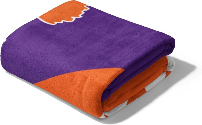 Northwest NCAA Silk Touch Throw Blanket, Ultra Soft Plush Polyester, Lightweight Warm Decorative Fan Gift, 46 x 60 in
