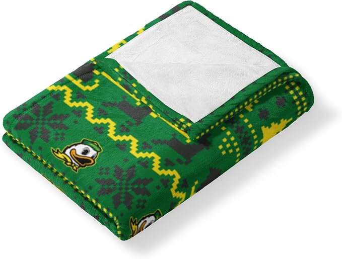 Northwest NCAA Oregon Ducks, Xmas Time, Silk Touch Throw Blanket, 50 x 60 Inches