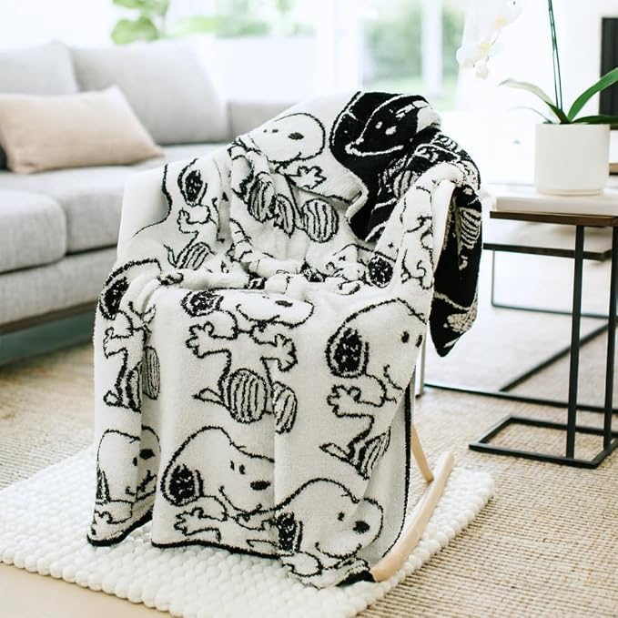 Franco Collectibles Peanuts Snoopy Bedding Soft Cozy Chic Dreams Feather Knit Intarsia Throw Blanket, 50 in x 60 in, (Officially Licensed Product)