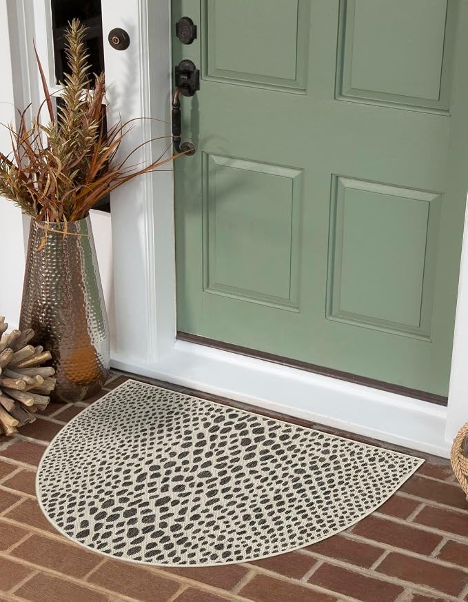 Jill Zarin Jill Zarin Outdoor Collection Area Rug - Cape Town (2' 2" x 3' 7" Hearth Black/Ivory)