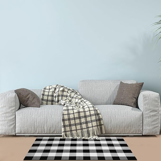 Buffalo Plaid Area Rug, Checkered Rug 27.5x43 Inches, Black and White Rug, Washable Cotton Mat for Front Porch, Entryway, Kitchen, Living Room, Home Decor