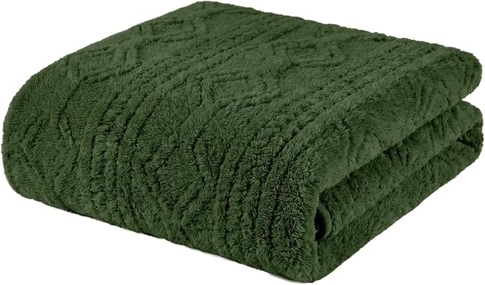 SUPERIOR Fleece Boho Jacquard Blanket, Decorative Blankets for Bedroom, Sofa, Fuzzy, Plush, Fluffy, Soft, Cute Room Decor, Beautiful Cover, Comfort Essentials, Arctic Collection, Full/Queen, Green