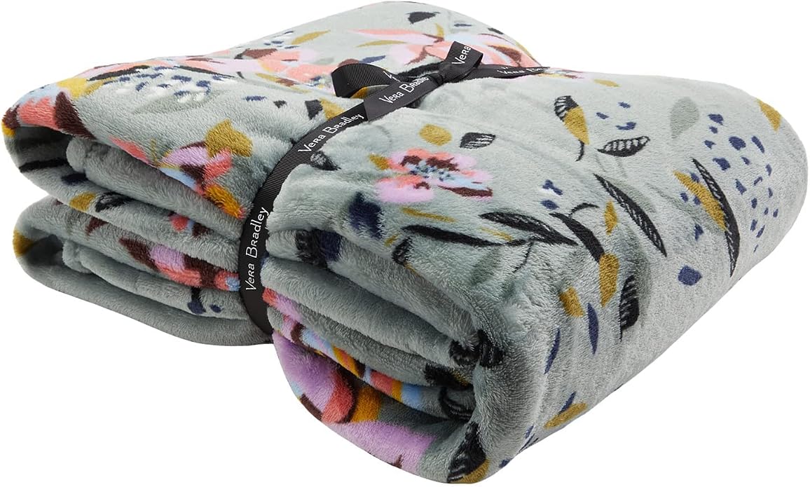 Vera Bradley Women's Fleece Throw Blanket – Soft Plush Blanket for Couch, Bedroom & Home Décor