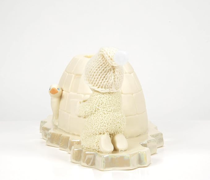Department 56 Snowbabies Polar Shores Warm in My Igloo Lit Figurine, 3.19 Inch, Multicolor