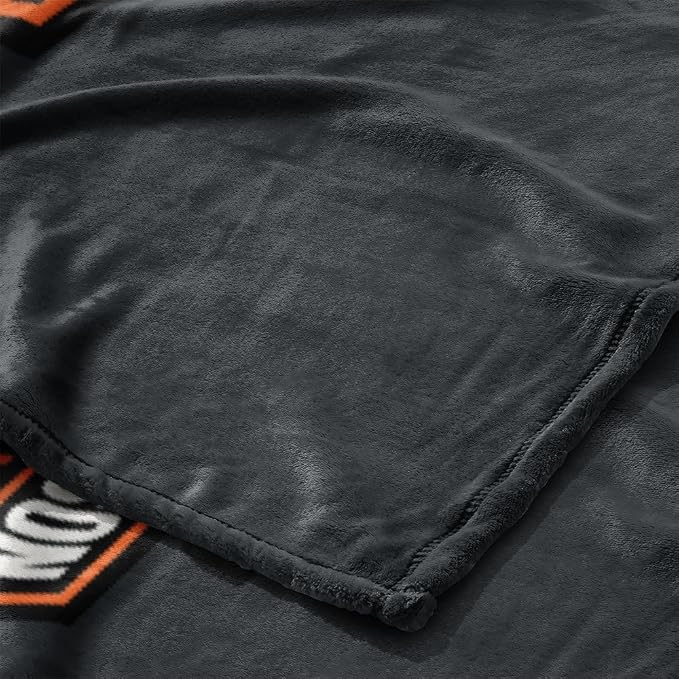 Harley-Davidson Halftone Classic Silk Touch Throw Blanket, 46 x 60 in | 100% Polyester, Velvety Feel, Lightweight Warmth, Couch Bed Chair Lounging, Giftable Indoor Comfort