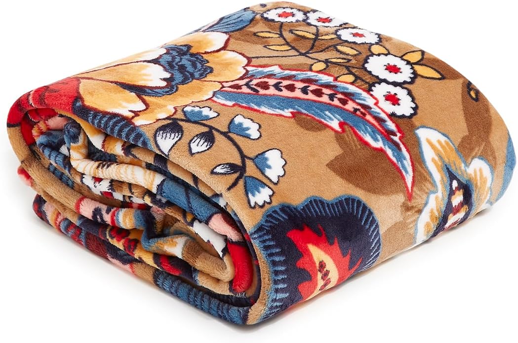 Vera Bradley Women's Fleece Throw Blanket – Soft Plush Blanket for Couch, Bedroom & Home Décor