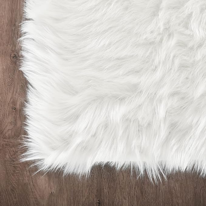 Latepis White Runner 2x6 Faux Sheepskin Fluffy Rug Furry Plush Rugs Faux Fur Sheep Skin Rug for Bedroom Sofa Throw Cushion Room Decor, Sheepskin