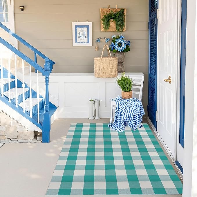 SEEKSEE Buffalo Plaid Rug 4' x 6' Light Blue and White Large Front Door Mat, Layering Area Rug, Spring Summer Rug for Outdoor Patio Entryway Indoor Living Room Kitchen Dining Room Decor