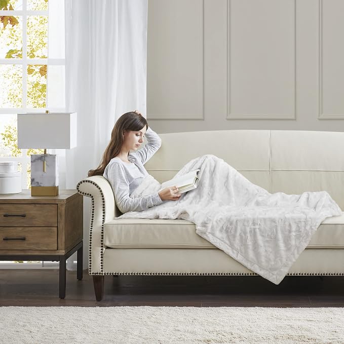 Madison Park Zuri Faux Fur Reversible Throw Blanket, 50 x 60 in, White | Oversized Soft Plush, Luxury, Animal Stripes, Mink Reverse, Modern, All Season, for Bed Sofa Couch, OEKO-TEX Certified