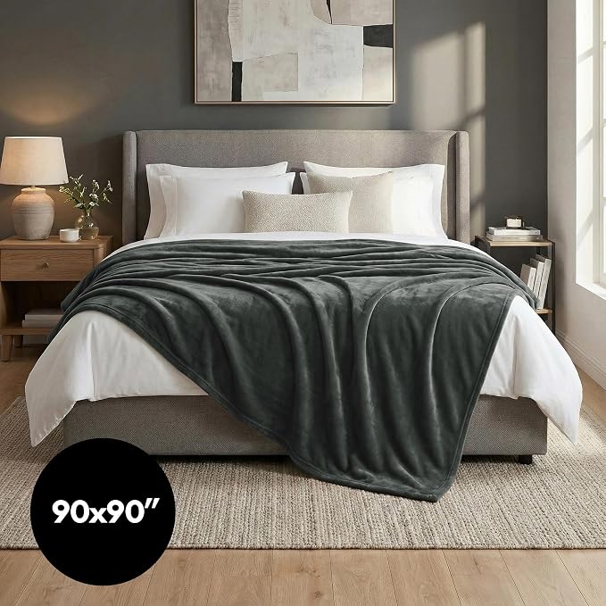 Americanflat 90x90 Fleece Throw Blanket - Soft and Breathable Throw Blanket for Couch, Bed, Chair - Oversized Fleece Blankets Perfect for Home, Bedroom, or Outdoor Use - Gray