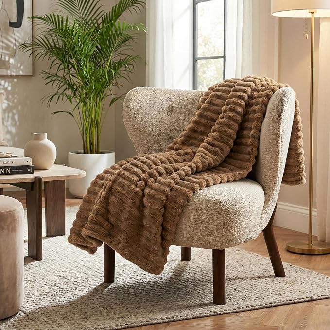 Americanflat 60x80 Faux Fur Throw Blanket - Soft and Breathable Throw Blanket for Couch, Bed, Chair - Brown Faux Fur Blankets Perfect for Home, Bedroom, or Outdoor Use