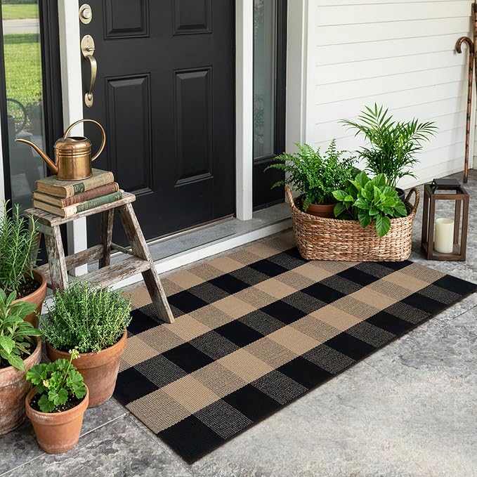 Uphome Bufflo Plaid Outdoor Rug 2'x4.3', Black Natural Checkered Front Door Mat for Fall Decor, Indoor Outdoor Farmhouse Cotton Porch Rug for Layered Door Mats, Washable Carpet Runner for Entryway