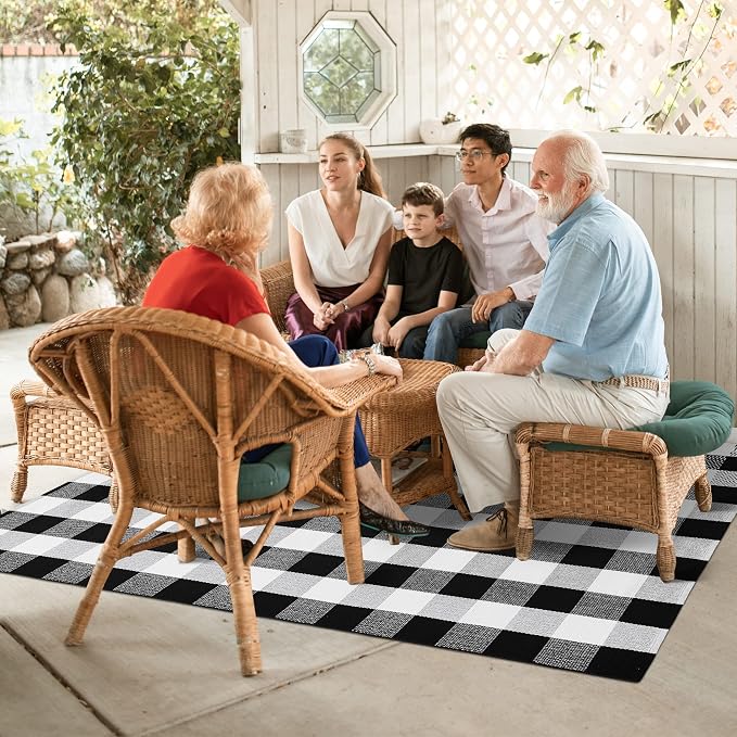 Buffalo Plaid Rug 4x6 Black and White Outdoor Rug Checkered Cotton Woven Washable Front Porch Layered Door Mats Carpet for Living Room Bedroom Farmhouse Patio Decor
