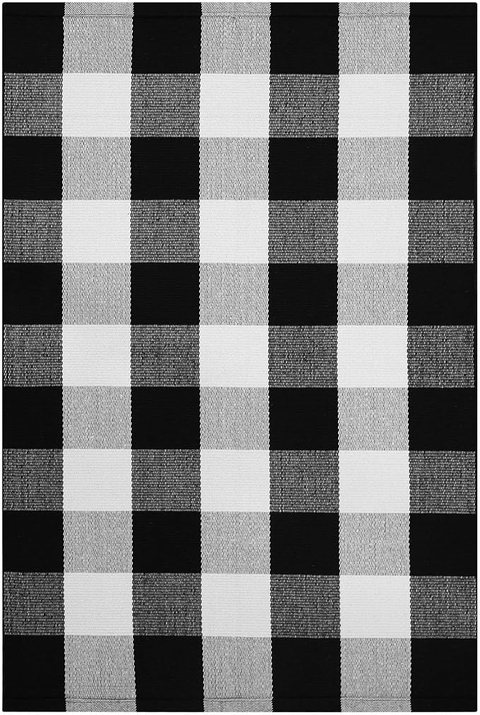 KOZYFLY Buffalo Plaid Area Rugs 27.5x43 Inches Black and White Checkered Rug Washable Front Door Mat Hand Woven Cotton Outdoor Rug Small Rug for Front Porch Kitchen Entryway Patio Bathroom
