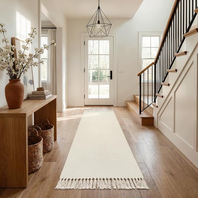Collive Boho Washable Kitchen Runner Rug, 2.6' x 7' White Bathroom Rugs Modern Farmhouse Hallway Runner Rug, Hand Woven Entry Hall Carpet for Laundry Bedroom Decor
