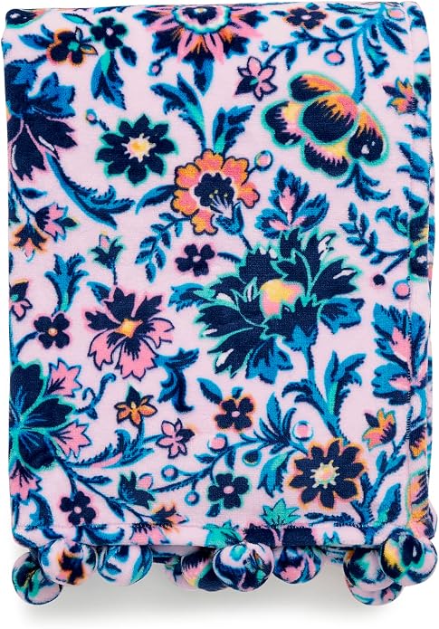 Vera Bradley Women's Fleece Throw Blanket – Soft Plush Blanket for Couch, Bedroom & Home Décor