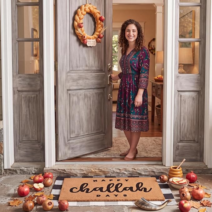 Moucuny 2 Pcs Hanukkah Doormat Set, Happy Challah Days Coir Welcome Mat with Plaid Rug, Outdoor Entryway Rug for Housewarming and Hanukkah Gift Decor, 16x28 & 24x35 Inches
