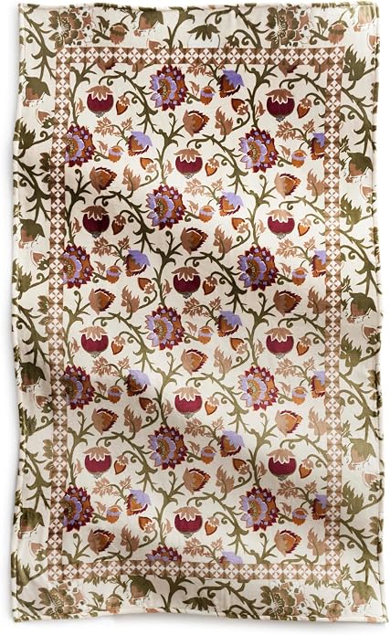 Vera Bradley Women's Fleece Throw Blanket – Soft Plush Blanket for Couch, Bedroom & Home Décor
