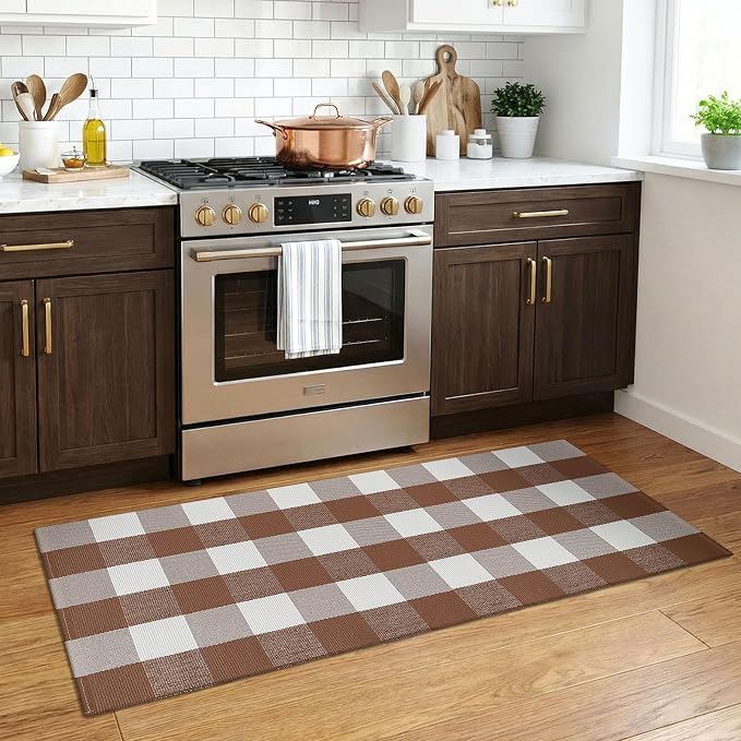 KOZYFLY Buffalo Plaid Area Rugs 2x4.3 Ft Brown and White Rug Washable Front Door Mat Woven Cotton Indoor Outdoor Rug for Front Porch Kitchen Entryway Patio Farmhouse Checkered Doormat