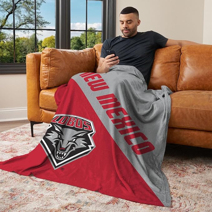 Northwest NCAA Silk Touch Throw Blanket, Ultra Soft Plush Polyester, Lightweight Warm Decorative Fan Gift, 46 x 60 in