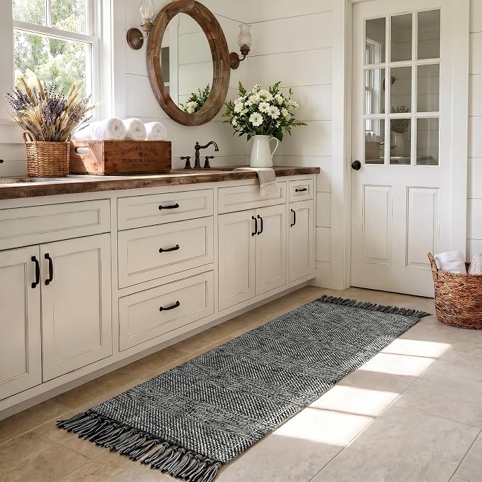 Collive 2' x 6' Kitchen Runner Rug, Modern Farmhouse Washable Bathroom Mat, Boho Hand-Woven Hallway Runner Rugs Black Reversible Bedroom Carpet for Laundry Entryway Home Decor