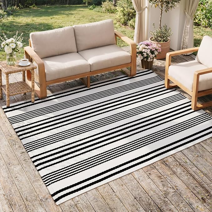 OJIA Outdoor Area Rug 4'x6' Black and White Outdoor Rugs Porch Patio Rug | Machine Washable Camping Rug Cotton Door Mat Indoor Outside Striped Rugs for Front Porch/Deck/Backyard/Balcony/Home Decor