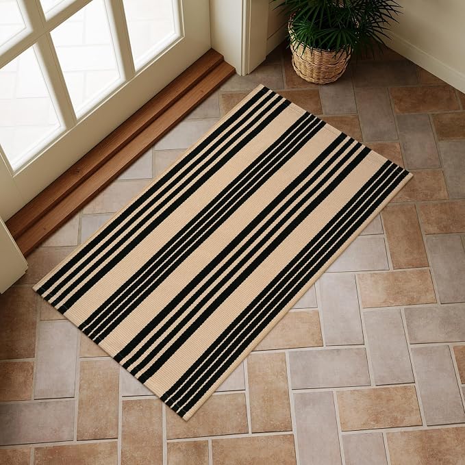 OJIA Front Door Mat 24"x35" Washable Front Porch Rug Outdoor Doormat Decor | Black and Tan Entry Rug Indoor Outdoor Rugs Doormat Cotton Woven Striped Small Area Rugs for Porch/Farmhouse/Home Entrance