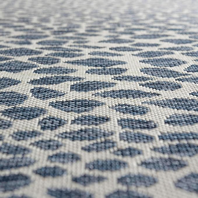 Unique Loom Outdoor Collection Area Rug - Cape Town (7' 10" x 10' Rectangle, Blue/ Olive)