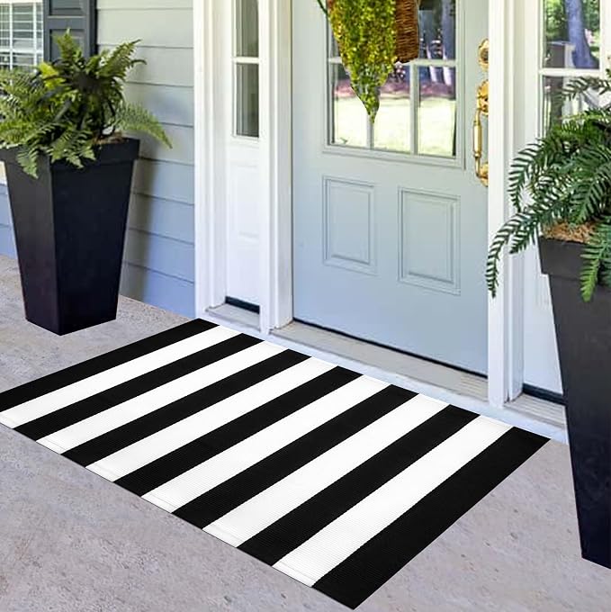 Striped Outdoor Rug 24"x51",Cotton Woven Washable Black and White Front Door Mat Farmhouse Layered Door Mats Throw Rugs for Porch/Bedroom/Home Entrance Decor