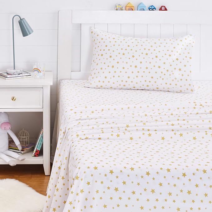 Amazon Basics Kid's Soft Easy-Wash Lightweight Microfiber 3-Piece Sheet Set, Toddler, Multi Color, Starry Stars