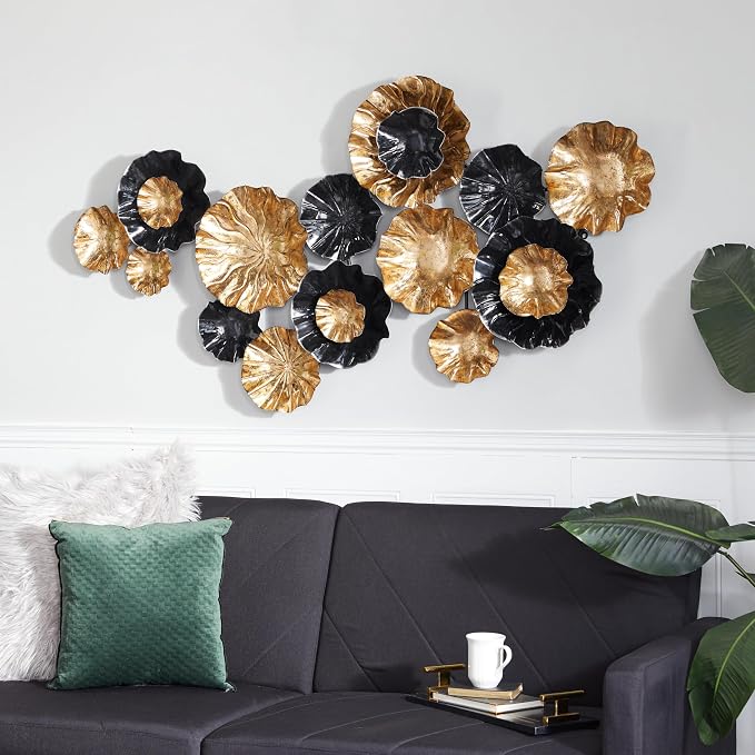 CosmoLiving by Cosmopolitan Metal Plate Home Wall Decor Wall Sculpture with Textured Pattern, Wall Art 63" x 4" x 35", Gold