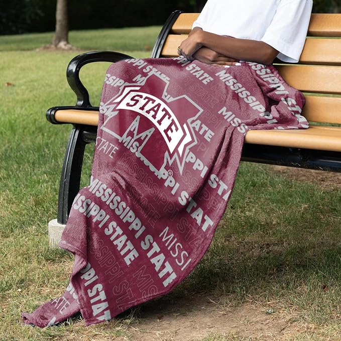 Logo Brands NCAA Classic Fleece Throw Blanket -50” x 60” Ultra-Soft Game Day Blanket with Bold Team Colors & Logo – Cozy College Team Bedding for Fans & Alumni