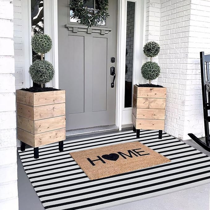 Black and White Outdoor Rug 35.4" x59" Front Porch Rug Door Mat Washable Farmhouse Layered Door Mats Cotton Hand-Woven Welcome Mats Throw Carpet for Entryway/Home Entrance/Laundry Room