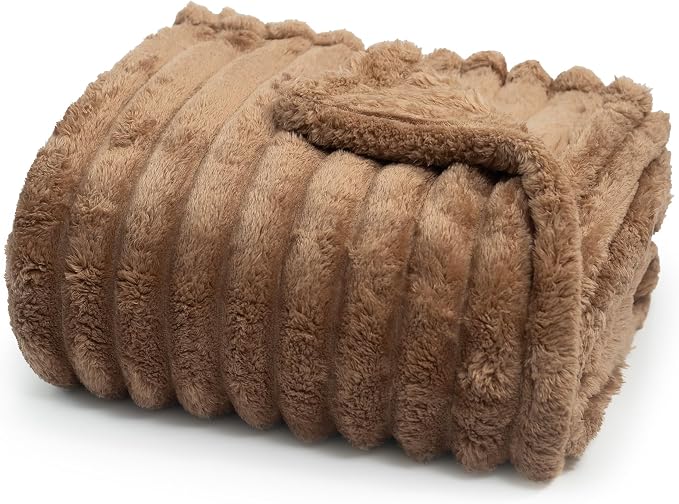 Americanflat 60x80 Faux Fur Throw Blanket - Soft and Breathable Throw Blanket for Couch, Bed, Chair - Brown Faux Fur Blankets Perfect for Home, Bedroom, or Outdoor Use