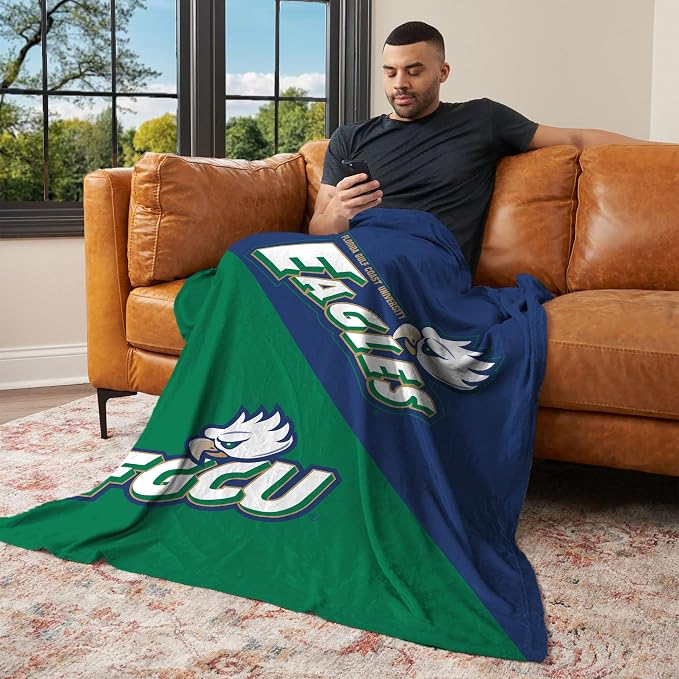 Northwest NCAA Silk Touch Throw Blanket, Ultra Soft Plush Polyester, Lightweight Warm Decorative Fan Gift, 46 x 60 in