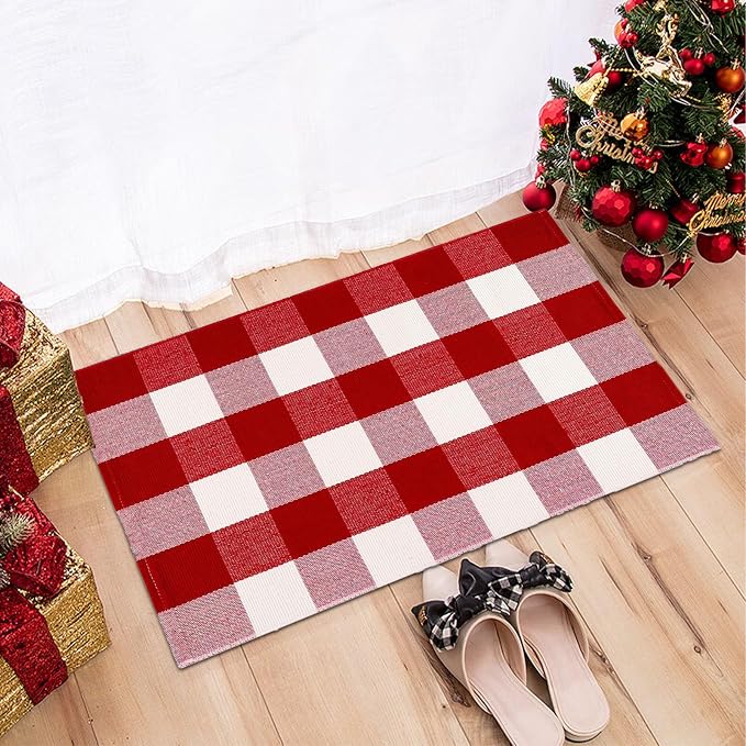 USTIDE Buffalo Check Plaid Doormat Red and White 2'x3'Hand Woven Cotton Plaid Rugs Farmhouse Layered Door Perfect for Front Door Porch Outdoor Rug