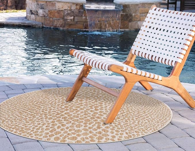 Unique Loom Outdoor Collection Area Rug - Cape Town (4' 1' Round, Dark Beige/ Ivory)
