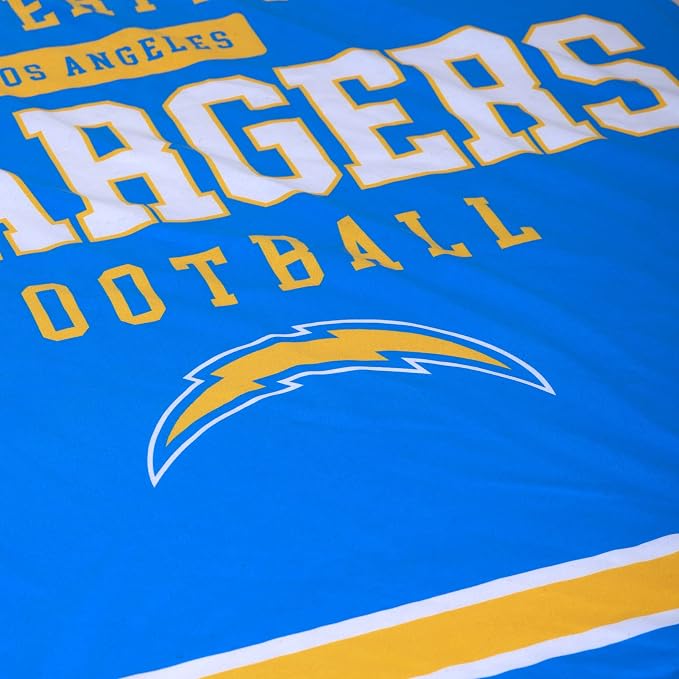 FOCO NFL Unisex-Adult NFL Team Logo Property 60" x 50" Sherpa Plush Throw Blanket