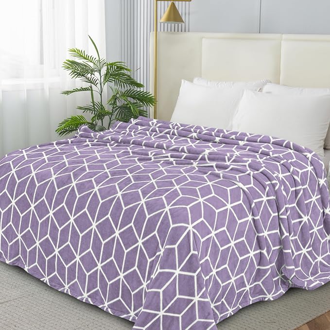 Elegant Comfort Luxury Velvety-Soft Coral Flannel Blanket Micro-Velour Ultra-Softness Fuzzy Plush, , Full/Queen, Lavender