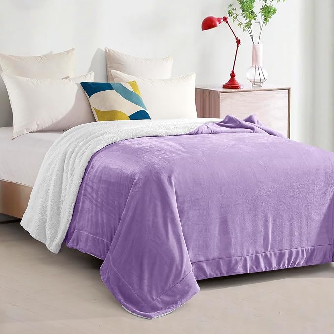 Elegant Comfort Ultra Soft Reversible Flannel Sherpa Blanket - Cozy Silky Fleece Throw for Couch, Bed - Plush Fuzzy Warm Winter Blanket for Gift, Queen, Lilac