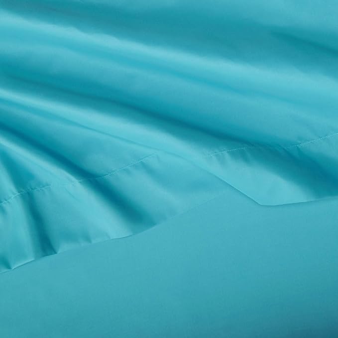Amazon Basics Kid's Breathable Soft Microfiber 4-Piece Sheet Set, Easy-Wash, Full, Bright Aqua, Solid