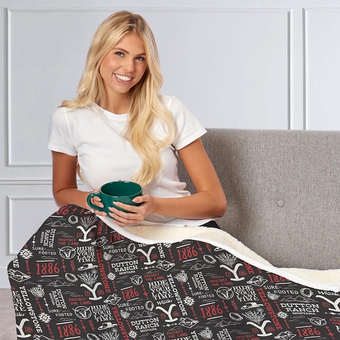 Northwest Yellowstone Silk Touch Sherpa Throw Blanket, 50" x 60", Holiday Ride