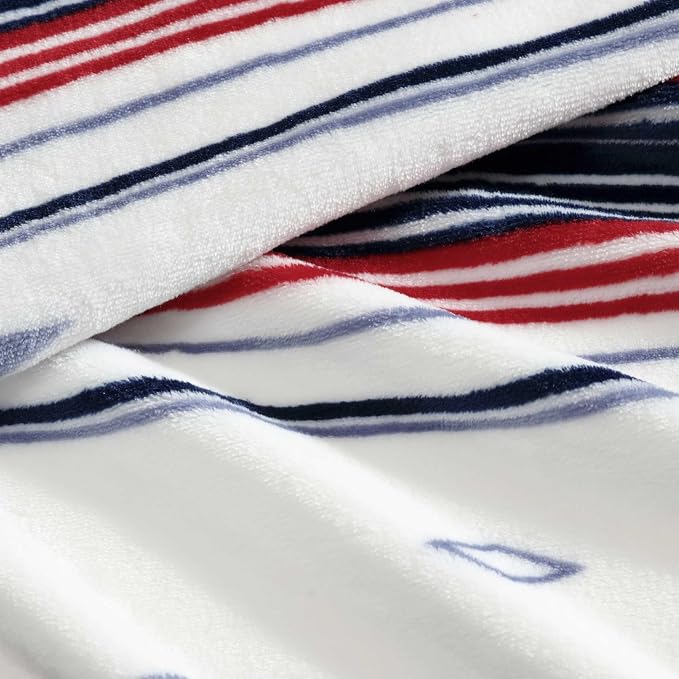 Wrangler - Blanket, Super Soft Plush Bedding, Yellowstone Inspired Throw Blanket for Couch or Bed (Coyote Sands Blue/Red, 50" x 70")